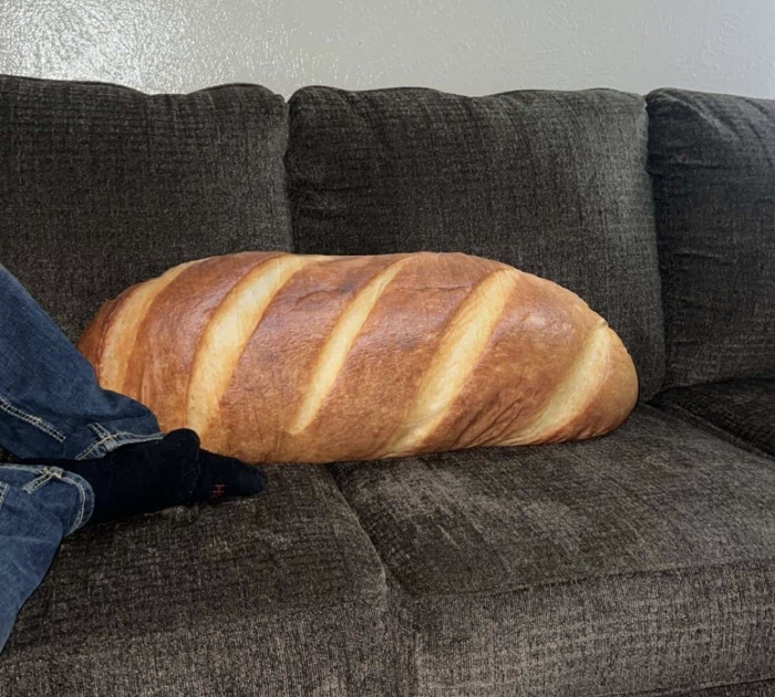 Don’t Be Crusty: Snuggle Up With This Soft Bread Cushion 