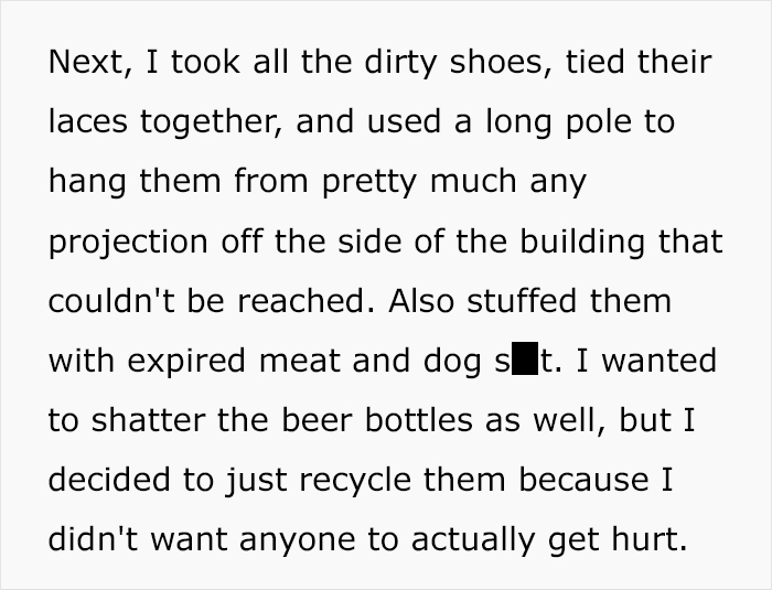 Home Owner Runs Out Of Legal Options To Stop Neighbors Trashing Their Yard, Takes Genius Revenge Home Owner Runs Out Of Legal Options To Stop Neighbors Trashing Their Yard, Takes Genius Revenge