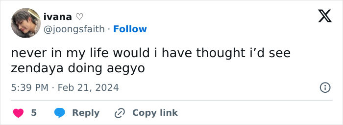 People Confused By Zendaya And Timothée Chalamet’s Poses During The Dune Premiere In Seoul People Confused By Zendaya And Timothée Chalamet’s Poses During The Dune Premiere In Seoul