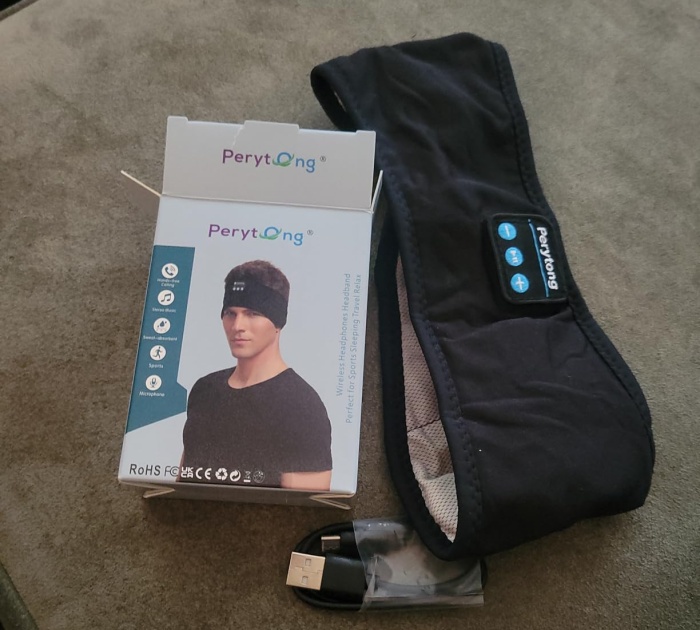  Perytong: Travel-Friendly Wireless Headband Headphones