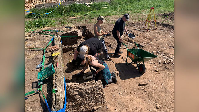“Well Preserved” DNA Of Twelve 5,500-Year-Old People’s Remains Found In Swedish Neolithic Tomb