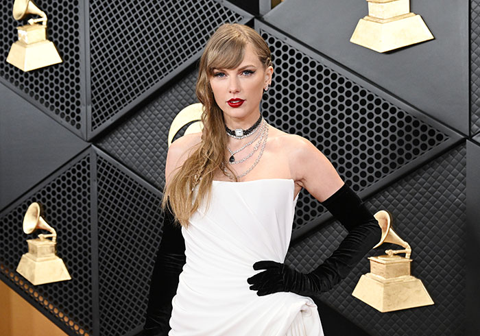 “Best Host Ever”: Trevor Noah’s “Tactful” Taylor Swift Joke During Grammys Praised Online