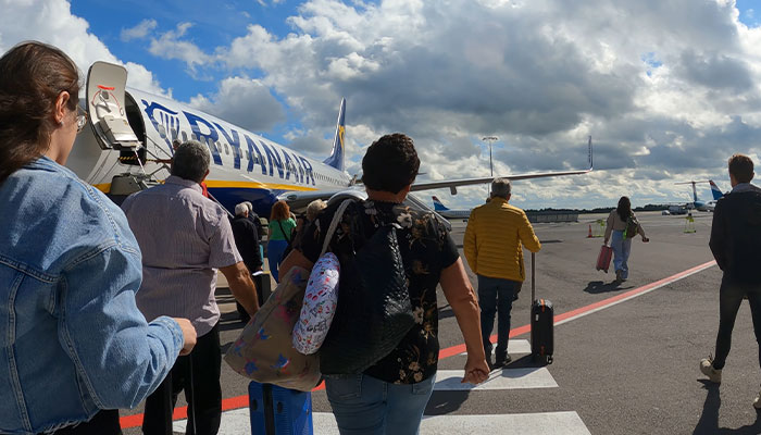 Man Banned From Airline For Disrupting A Flight—Except He Wasn’t Even On It Man Banned From Airline For Disrupting A Flight—Except He Wasn’t Even On It