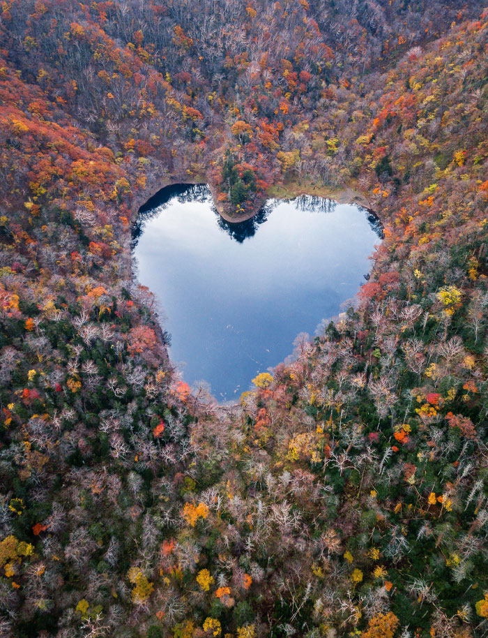 Japan’s Natural Heart-Shaped Toyoni Lake