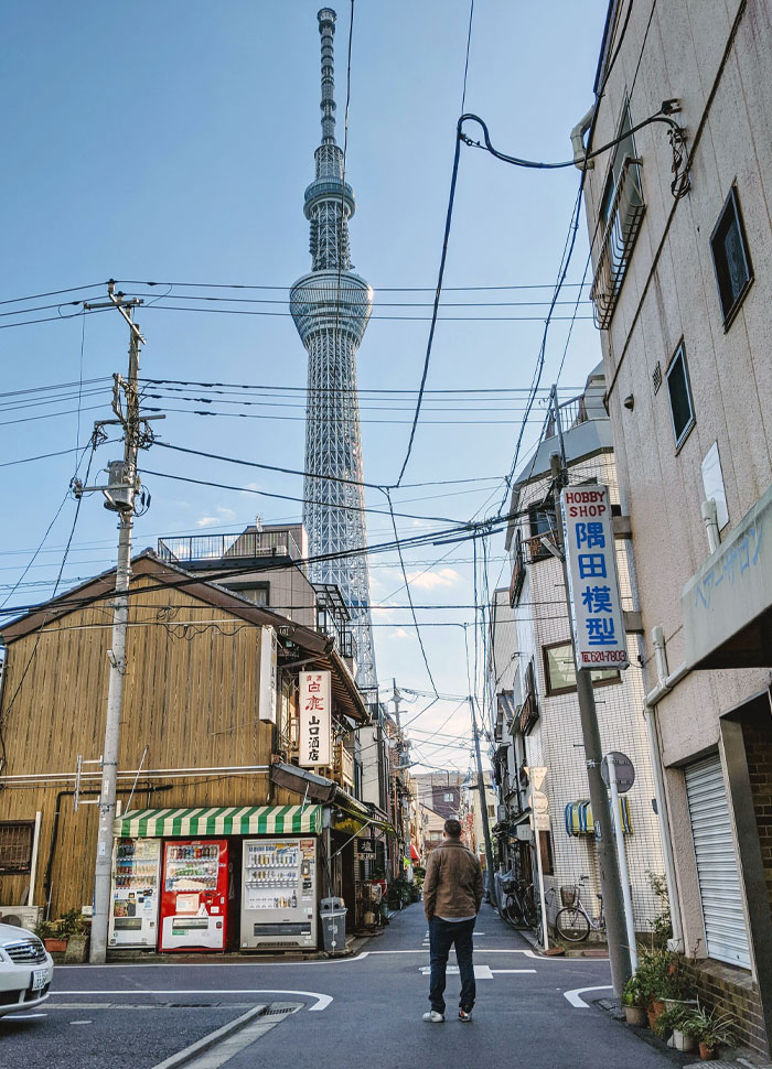 Approaching The Tallest Tower In The World - Tokyo Skytree