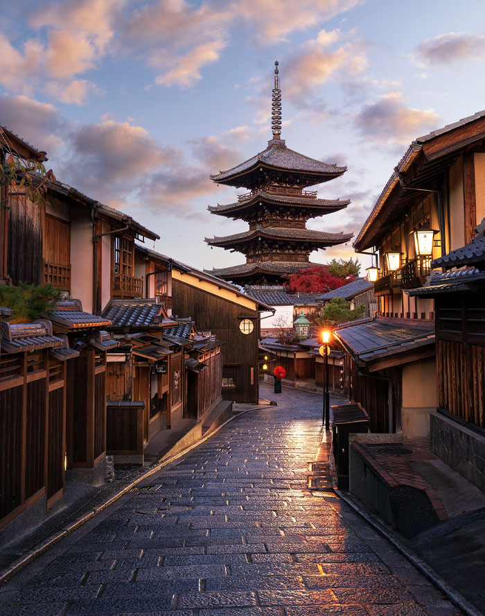 First Light On The Beautiful Streets Of Kyoto, Japan