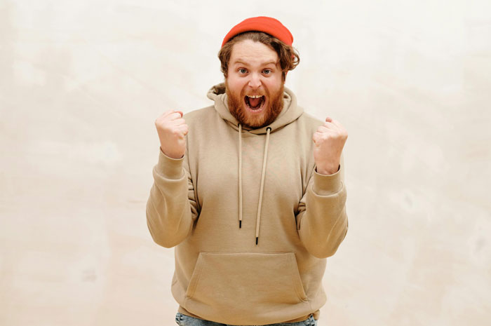 Woman Loses Her Mind When She Learns How Her Fiancé Plans To Spend Her Inheritance Woman Loses Her Mind When She Learns How Her Fiancé Plans To Spend Her Inheritance