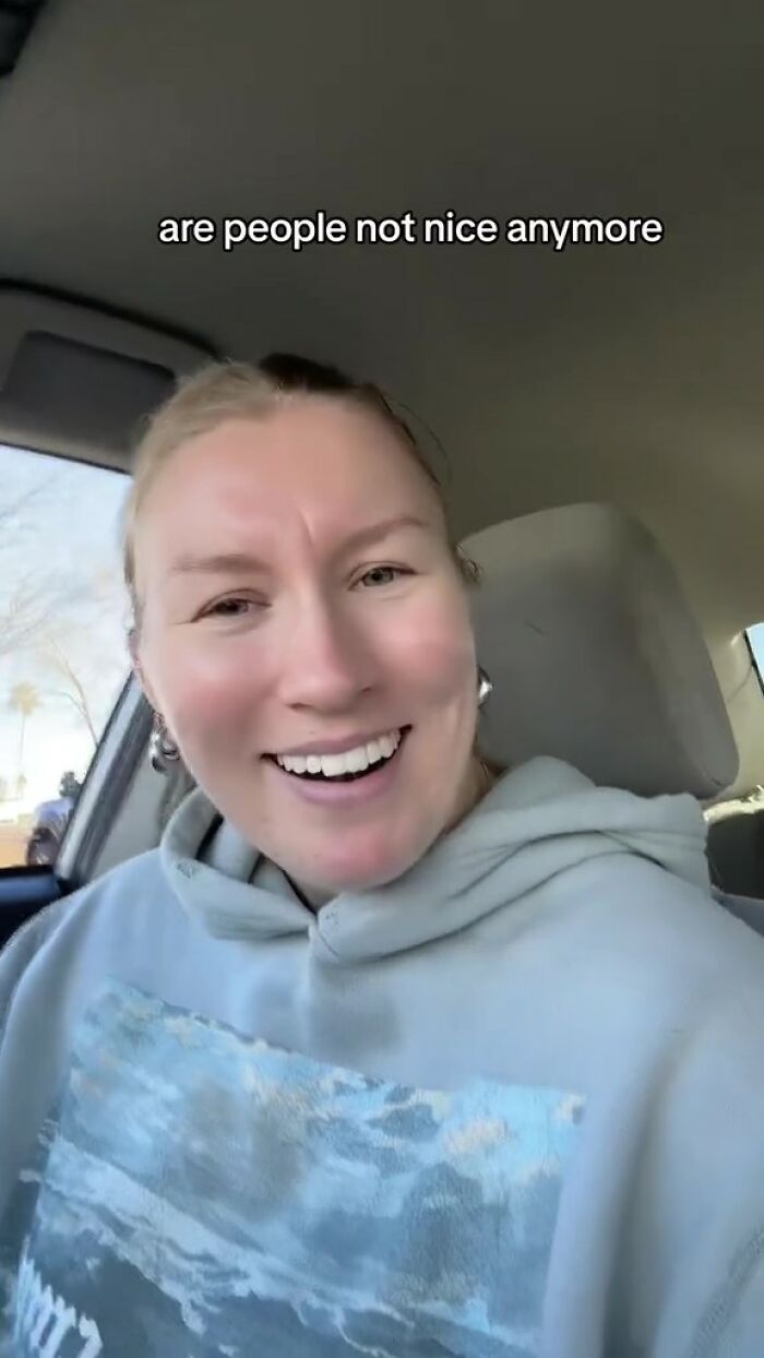 Man Is Overly Appreciative Of Woman’s Kind Gesture, She Doesn’t Get What The Big Deal Is Man Is Overly Appreciative Of Woman’s Kind Gesture, She Doesn’t Get What The Big Deal Is