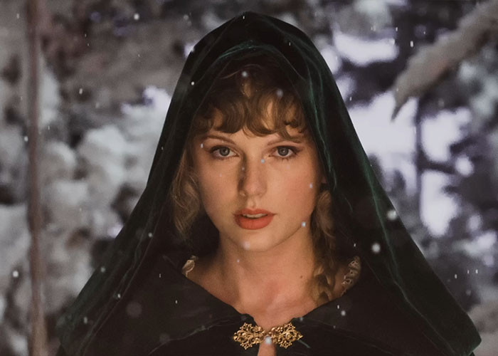 90s Boy Band Star Claims Taylor Swift Utilizes “Demonic Rituals” On Stage Without Fans Noticing 90s Boy Band Star Claims Taylor Swift Utilizes “Demonic Rituals” On Stage Without Fans Noticing