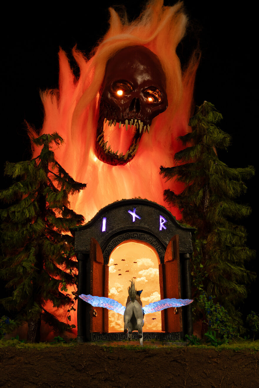 I Made An Epic Fantasy Diorama "The Flaming Gatekeeper" I Made An Epic Fantasy Diorama "The Flaming Gatekeeper"