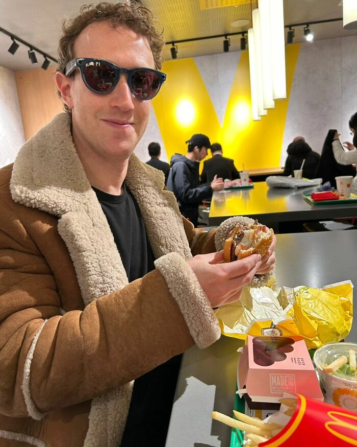 “Give These Guys A Michelin Star”: Mark Zuckerberg Scores Items Off Japanese McDonald’s Menu “Give These Guys A Michelin Star”: Mark Zuckerberg Scores Items Off Japanese McDonald’s Menu