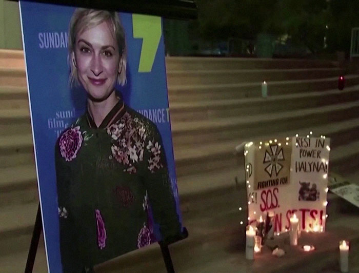 Support And Outrage Surface After Alec Baldwin’s Not Guilty Plea To Manslaughter Charges Support And Outrage Surface After Alec Baldwin’s Not Guilty Plea To Manslaughter Charges