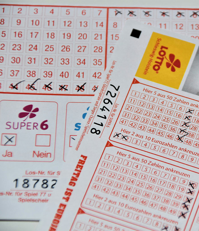 Man Sues His Ex For Half Of The $1.3M Lottery Ticket She Bought When They Were Together