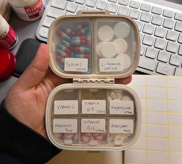  Meacolia: The Travel Pill Organizer That Fits Your Lifestyle