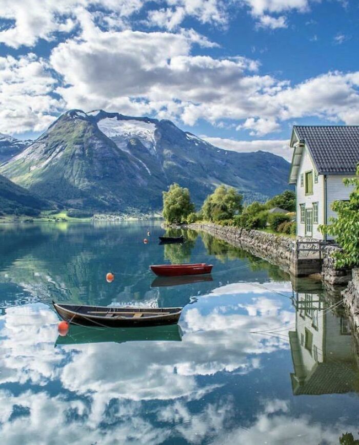 Oppstryn, Norway