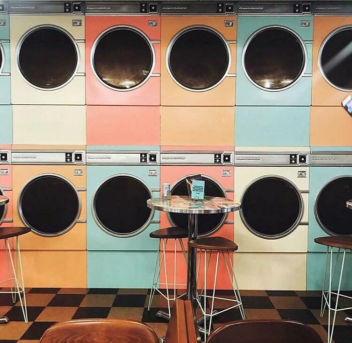 This Laundromat/Bar