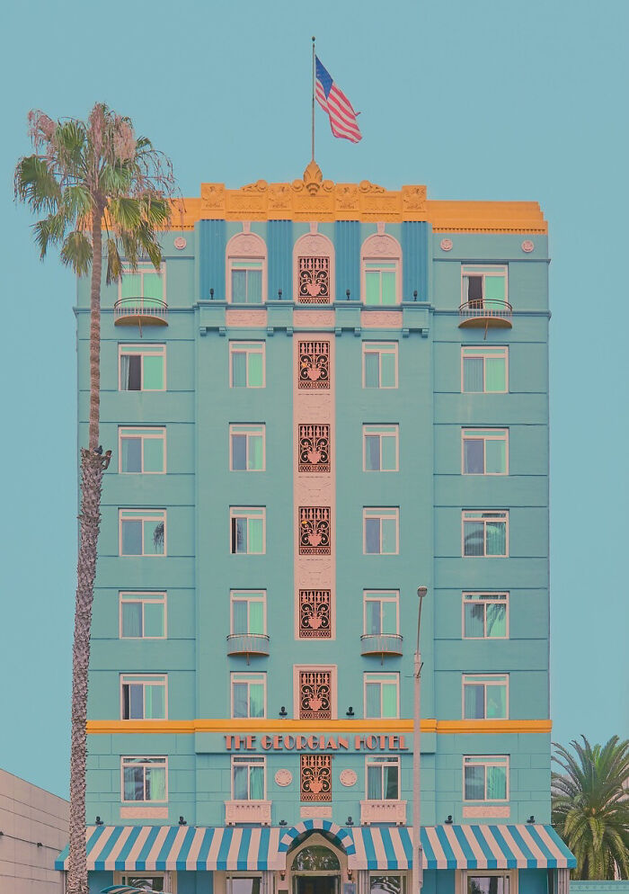 The Georgian Hotel. 1415 Ocean Avenue, Santa Monica, California