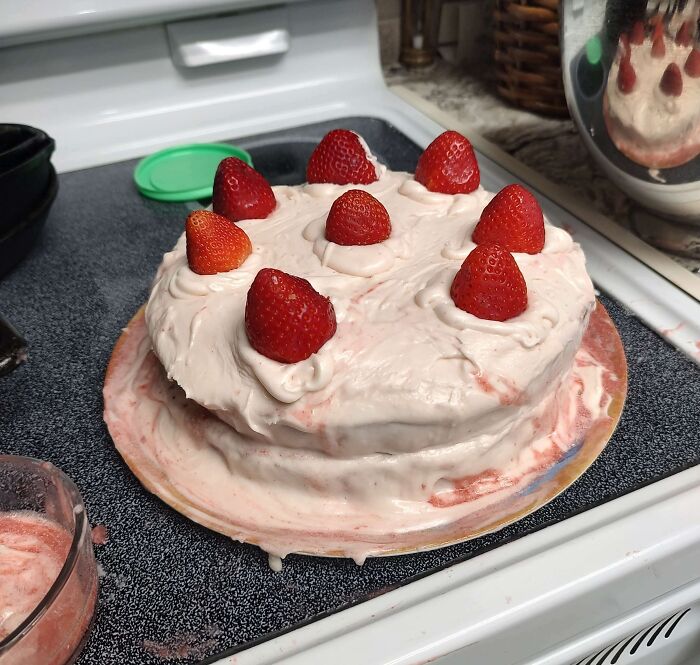 My Boyfriend And I Tried To Make A Pink Cake For Valentine's Day  