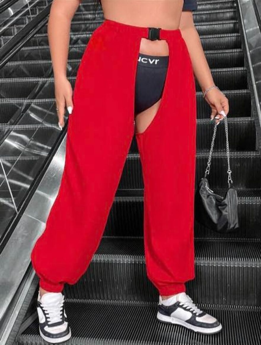 Apologies If These Have Been Posted Already, But I Joined This Group With The Sole Purpose Of Making Others See These Hideous Pants Just As I Had To