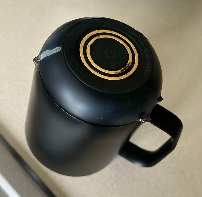 My Mom's Staying For Thanksgiving. She Wanted To Make Tea But Instead Of Asking For Help With The Electric Kettle She Microwaved My ‎Rechargeable, Self-Heating Mug And Caught It On Fire