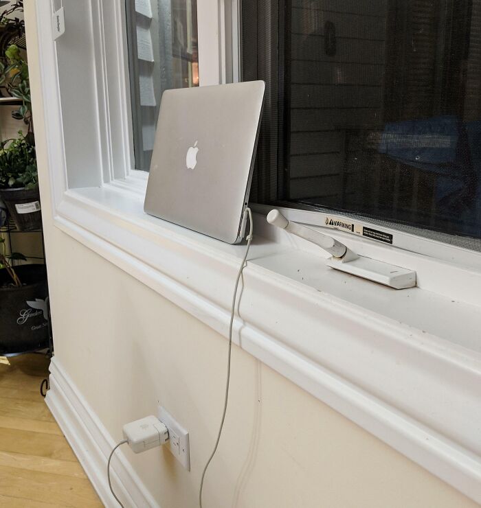 The Way My Dad Charges His MacBook
