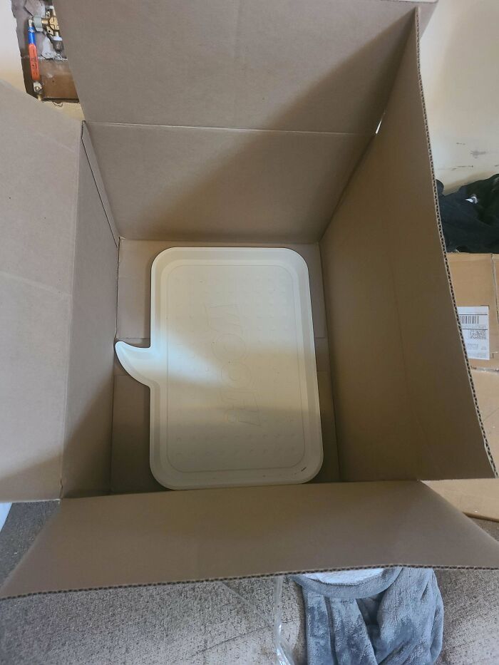 One Medium Dog Food Tray, Humongous Box