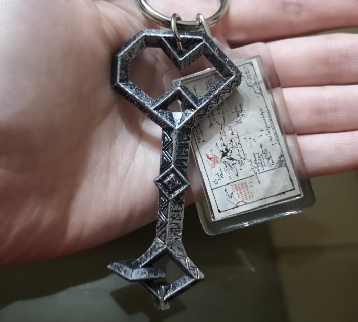 The Key To Middle-Earth Is In Your Hands - Thorin Oakenshield Key Keychain 