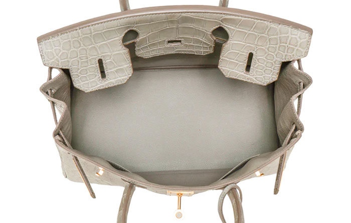 Old Habits Die Hard: Kim Kardashian Still Sells Items From Closet, But Latest Piece Sparks Fury Old Habits Die Hard: Kim Kardashian Still Sells Items From Closet, But Latest Piece Sparks Fury