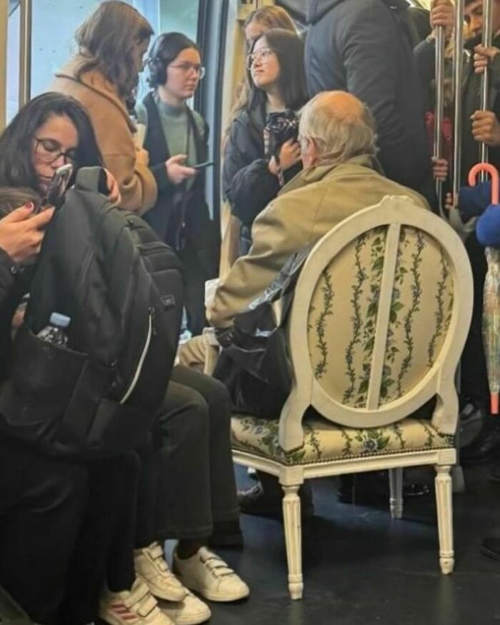 Paris-Subway-Photos