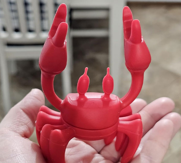Keep Your Counters Clean With Red The Crab Silicone Utensil Rest: A Cute & Handy Companion!