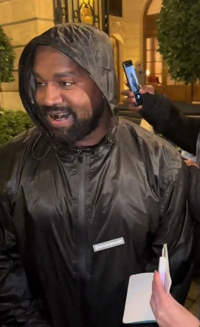 Kanye West Laughs At Young Fan's Bunny Pen, Refuses To Sign With It Kanye West Laughs At Young Fan's Bunny Pen, Refuses To Sign With It