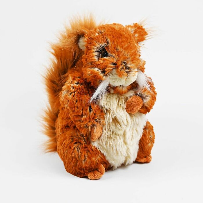 “Loved Before” Company Gives Old Soft Toys A Second Chance “Loved Before” Company Gives Old Soft Toys A Second Chance