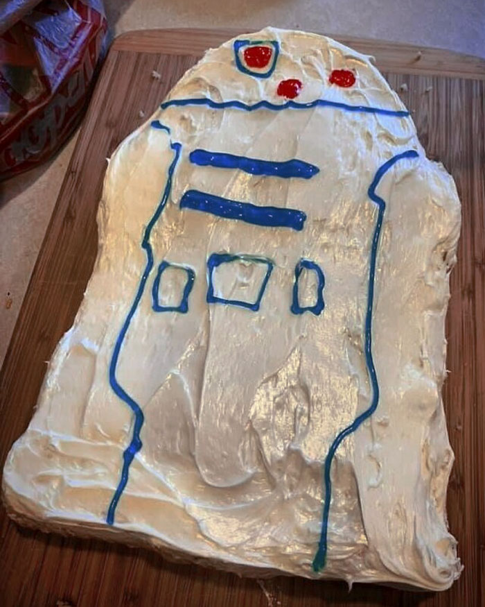 It's My Spouse's Birthday, So Here's A Throwback To The Time He Said He Wanted An R2-D2 Cake (His Mom Still Had The Cake Pan From His Childhood) And I Made This Monstrosity