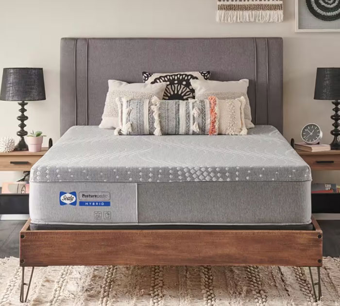 Elevate Your Sleep: Dive Into The Paterson 12 In. Hybrid Mattress Fit For A Queen!