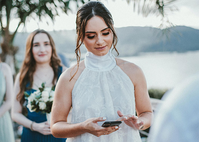 “Jealous Witch”: Bride’s Sister Steals The Spotlight By Reading Groom’s Love Letter To Her “Jealous Witch”: Bride’s Sister Steals The Spotlight By Reading Groom’s Love Letter To Her
