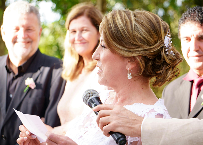 “Jealous Witch”: Bride’s Sister Steals The Spotlight By Reading Groom’s Love Letter To Her “Jealous Witch”: Bride’s Sister Steals The Spotlight By Reading Groom’s Love Letter To Her
