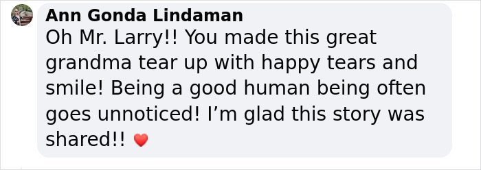 Bus Driver Helps Out A Student Crying Over Being Unprepared For Pajama Day At School Bus Driver Helps Out A Student Crying Over Being Unprepared For Pajama Day At School
