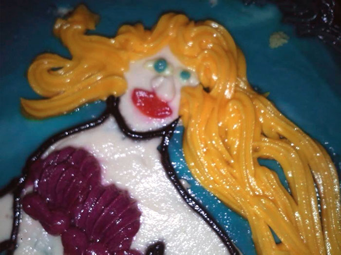 When Whole Foods Tried To Make A Little Mermaid Cake