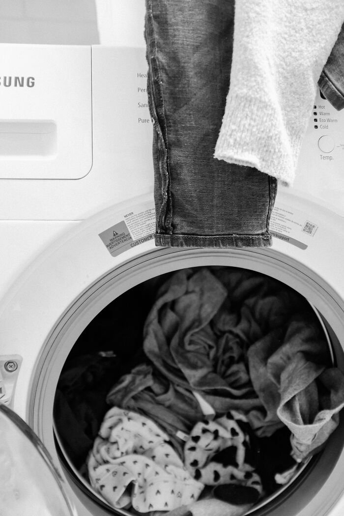 “Get In The Bin, You Absolute Child”: 30 Of The Worst Excuses Women Got From Men Over Chores