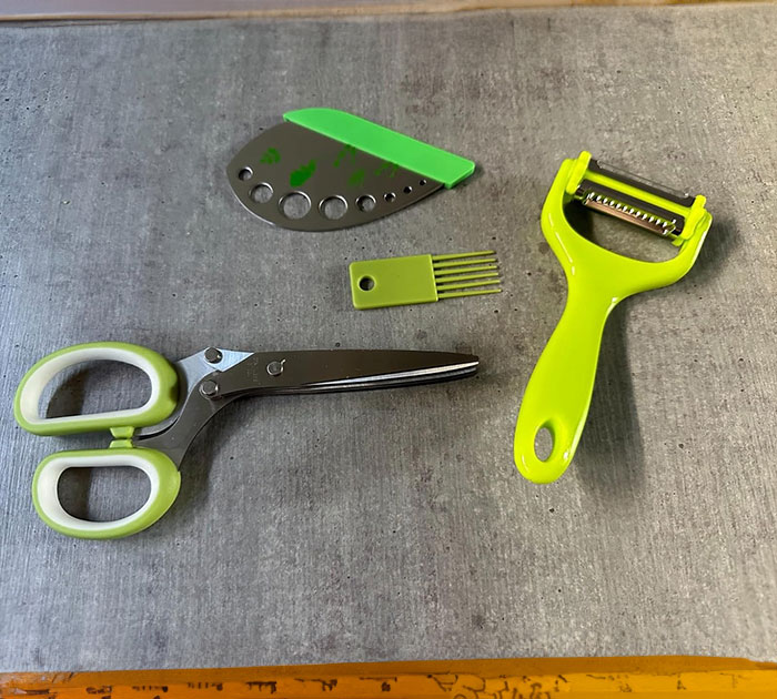 Cut, Strip, And Sizzle: Get Crafty In The Kitchen With Stainless Steel Herb Scissors!