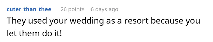 Woman Treats Wedding As Her Own Resort, Brings Her Kids, Rearranges Tables Woman Treats Wedding As Her Own Resort, Brings Her Kids, Rearranges Tables