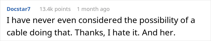 Woman Labeled Obnoxious For Using Flashy Charger That Caused A Disturbance On Overnight Flight Woman Labeled Obnoxious For Using Flashy Charger That Caused A Disturbance On Overnight Flight