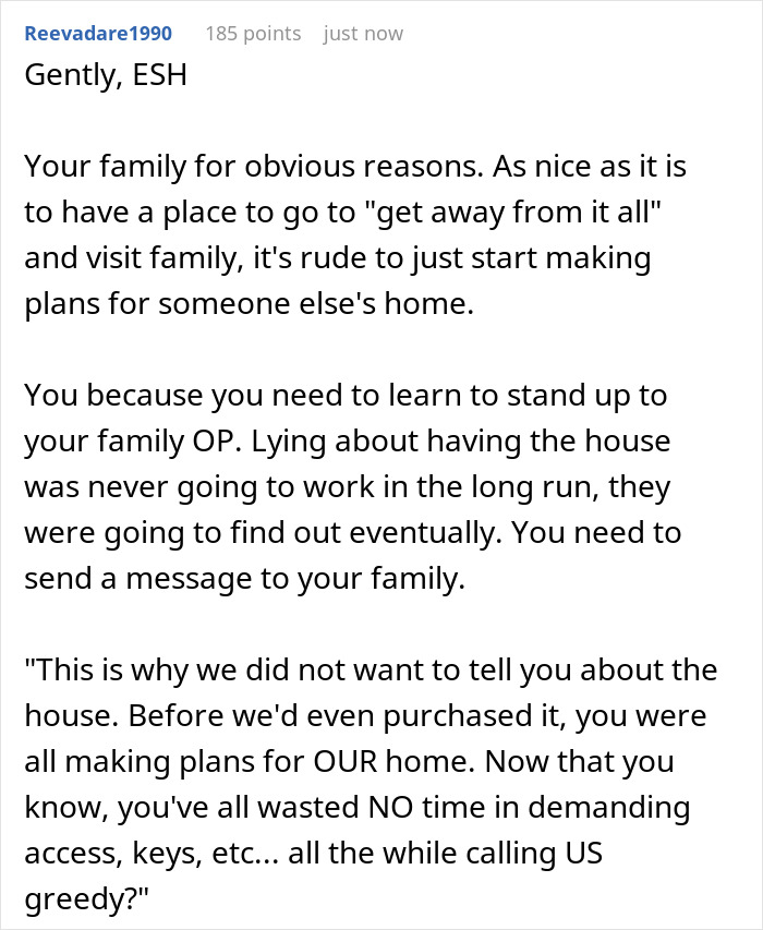Couple Hides From Family That They Bought A House 2 Years Ago, They Find Out And Are Furious Couple Hides From Family That They Bought A House 2 Years Ago, They Find Out And Are Furious