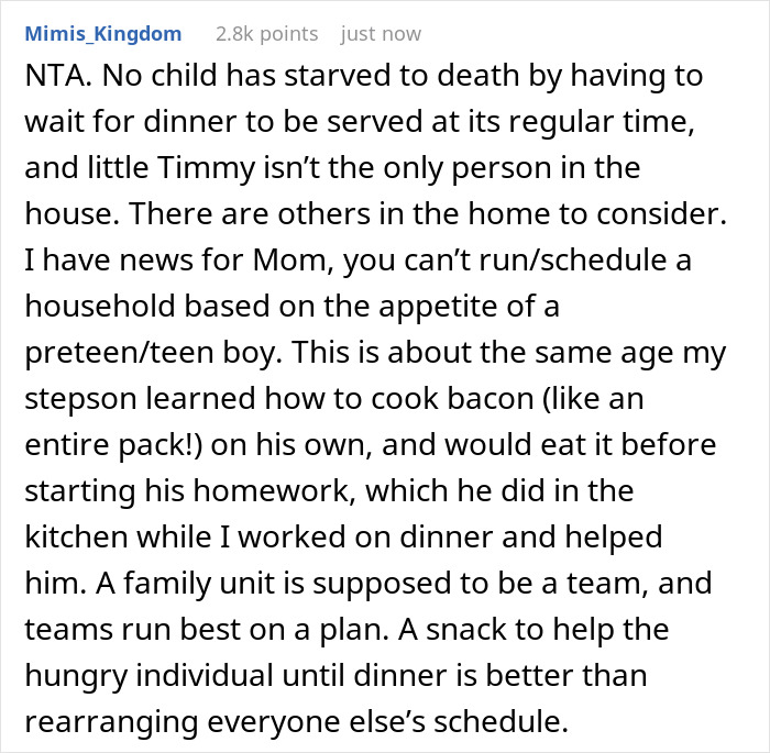 Grandma Refuses To Be Rushed By Her Grandkids To Make Dinner, Mom Says She’s A Jerk For It