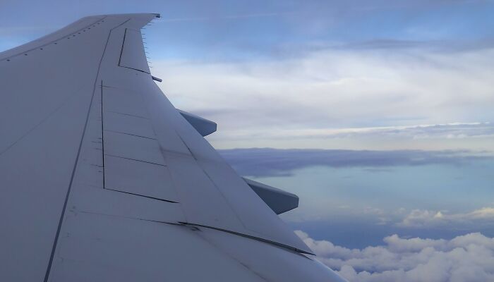 Video Shows Plane Making Emergency Landing After Flying With Damaged Wing