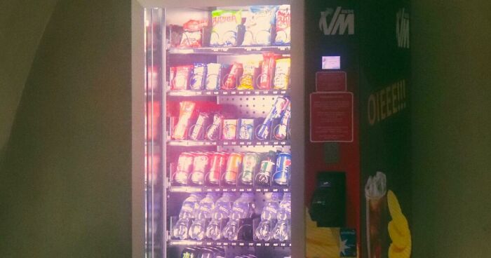 Students Horrified After Discovering Vending Machine Secretly Uses Facial Recognition Tech