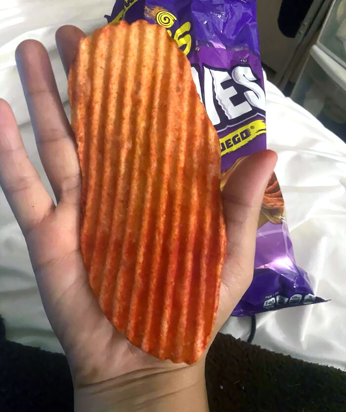 Found This Behemoth Of A Chip In My Bag Of Takis Waves (First Time Trying It)