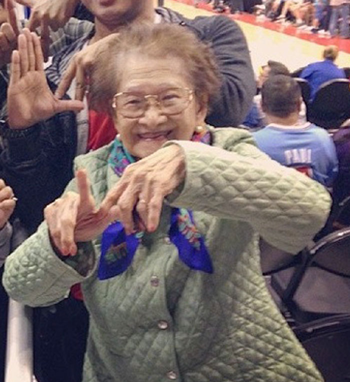 Took My 102-Year-Old Grandma To The LA Clippers - Lakers Game Yesterday