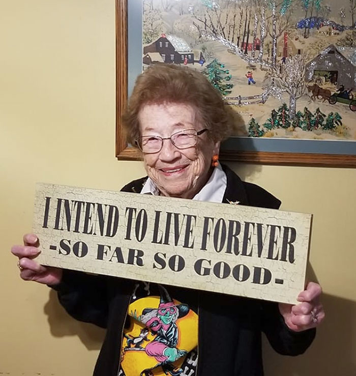Mi abuela celebrando sus 105 años: "Pretendo vivir para siempre. De momento voy bien"