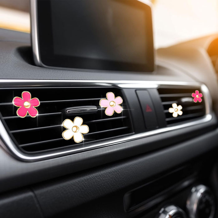 Spruce Up Your Ride With These Adorable Daisy Flower Air Vent Clips To Keep It Fresh, Stylish And Ever Ready For Compliments!
